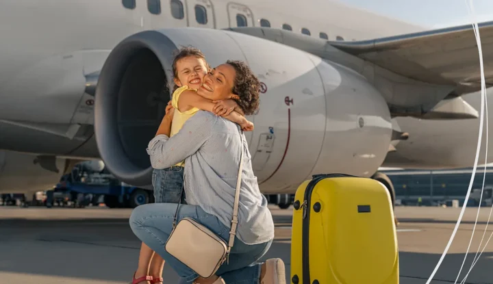 Family travelling to explore the world.